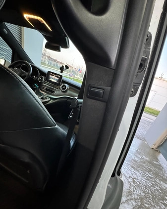 Mercedes-Benz Klasa V cena 182500 przebieg: 152000, rok produkcji 2016 z Skierniewice małe 277